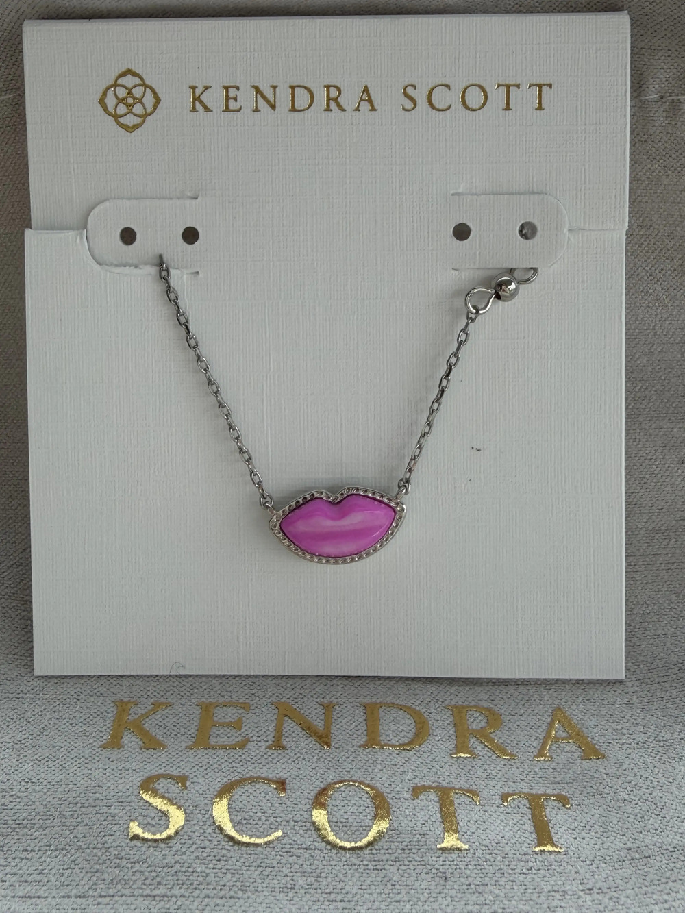 Kendra Scott Pink Lips Pendant Necklace